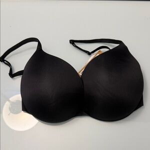 NWT SKIMS Ultimate Push Up Plunge Bra